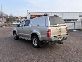 Toyota Hilux vaihtoauto