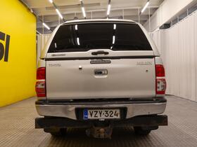 Toyota Hilux vaihtoauto