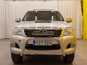 Toyota Hilux vaihtoauto