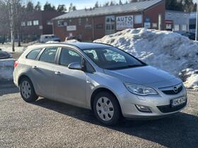 Opel Astra vaihtoauto