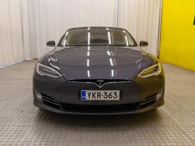 Tesla Model S vaihtoauto