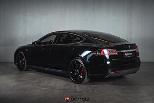 Tesla Model S vaihtoauto