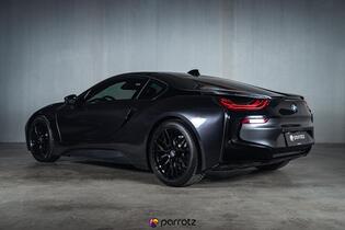 BMW i8 vaihtoauto