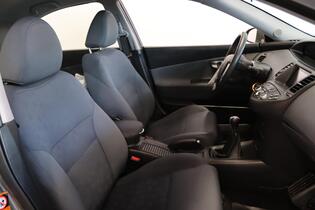 Nissan Primera vaihtoauto