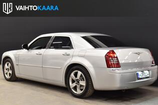 Chrysler 300C vaihtoauto