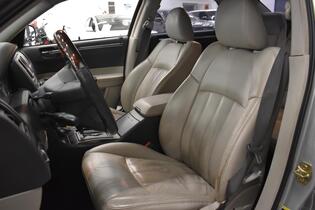 Chrysler 300C vaihtoauto