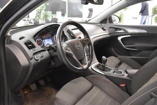 Opel Insignia vaihtoauto