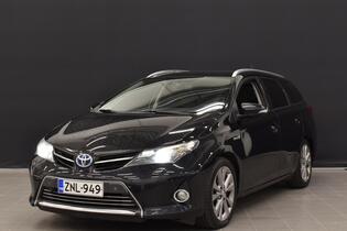 Toyota Auris vaihtoauto