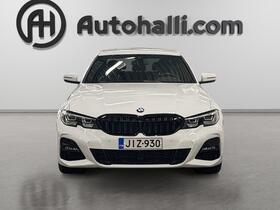 BMW 330 vaihtoauto