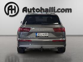 Audi Q7 vaihtoauto