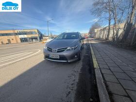 Toyota Auris vaihtoauto