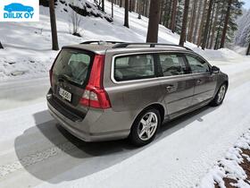 Volvo V70 vaihtoauto