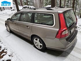 Volvo V70 vaihtoauto