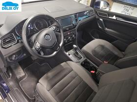 Volkswagen Golf Sportsvan vaihtoauto