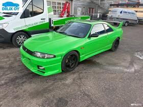 Nissan Skyline vaihtoauto