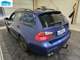 BMW 330 vaihtoauto