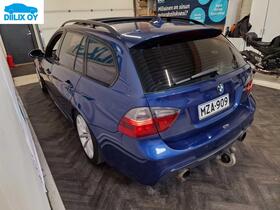 BMW 330 vaihtoauto