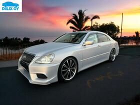 Toyota Crown vaihtoauto