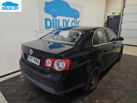 Volkswagen Jetta vaihtoauto