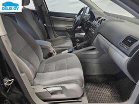 Volkswagen Jetta vaihtoauto