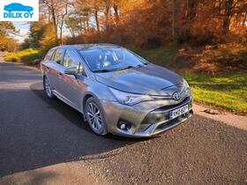 Toyota Avensis vaihtoauto