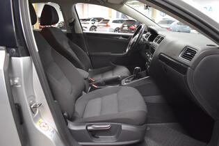 Volkswagen Jetta vaihtoauto