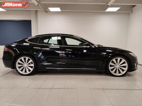 Tesla Model S vaihtoauto