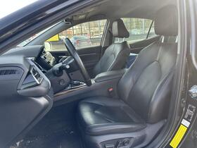 Toyota Camry vaihtoauto