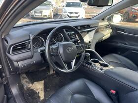 Toyota Camry vaihtoauto