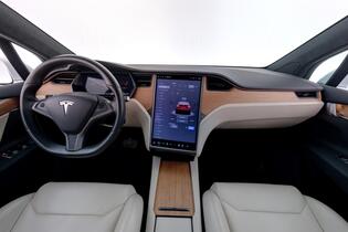 Tesla Model X vaihtoauto
