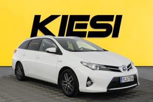 Toyota Auris vaihtoauto