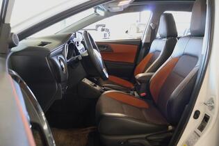 Toyota Auris vaihtoauto