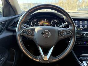 Opel Insignia vaihtoauto