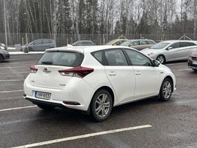 Toyota Auris vaihtoauto