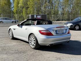 Mercedes-Benz SLK vaihtoauto