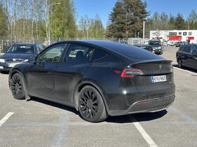 Tesla Model Y vaihtoauto