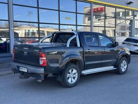 Toyota Hilux vaihtoauto