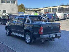 Toyota Hilux vaihtoauto