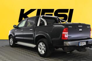 Toyota Hilux vaihtoauto