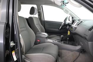 Toyota Hilux vaihtoauto