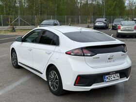 Hyundai IONIQ electric vaihtoauto