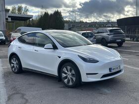 Tesla Model Y vaihtoauto