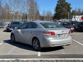 Toyota Avensis vaihtoauto