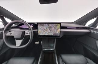 Tesla Model X vaihtoauto