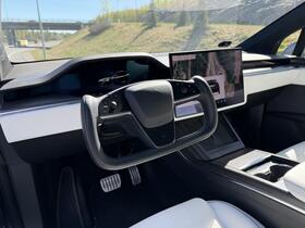 Tesla Model X vaihtoauto