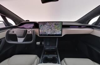 Tesla Model X vaihtoauto