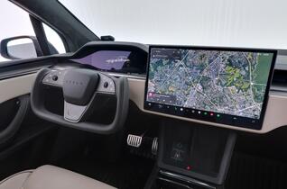 Tesla Model X vaihtoauto