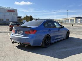 BMW 330 vaihtoauto