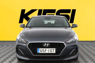 Hyundai i30 Fastback vaihtoauto