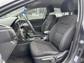 Hyundai IONIQ hybrid vaihtoauto